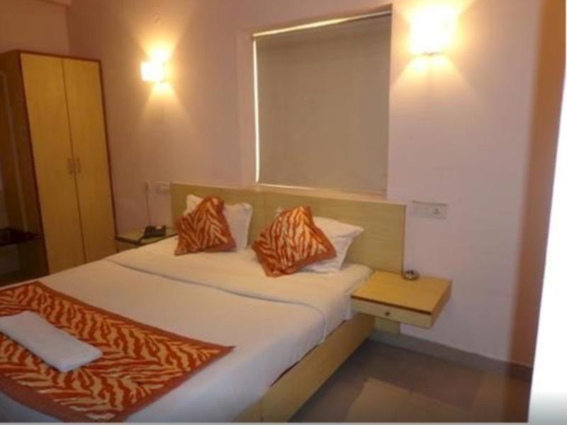 Halcyon Suites Hyderabad Exterior foto