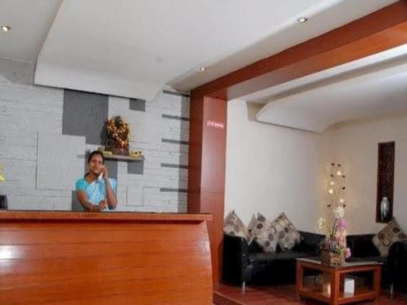 Halcyon Suites Hyderabad Exterior foto
